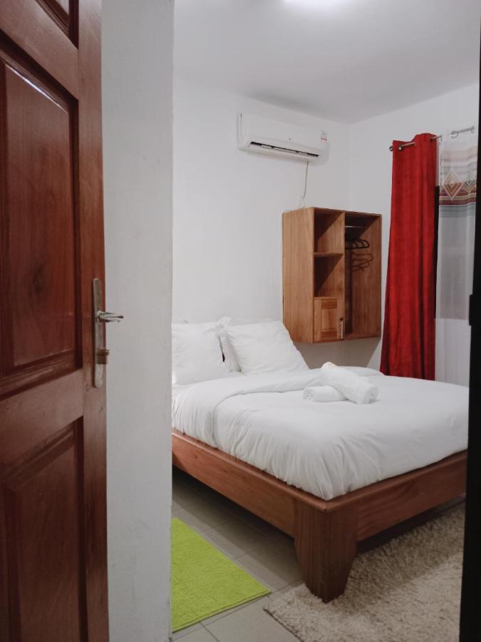 Residence Hoteliere L'Oceane Криби Экстерьер фото
